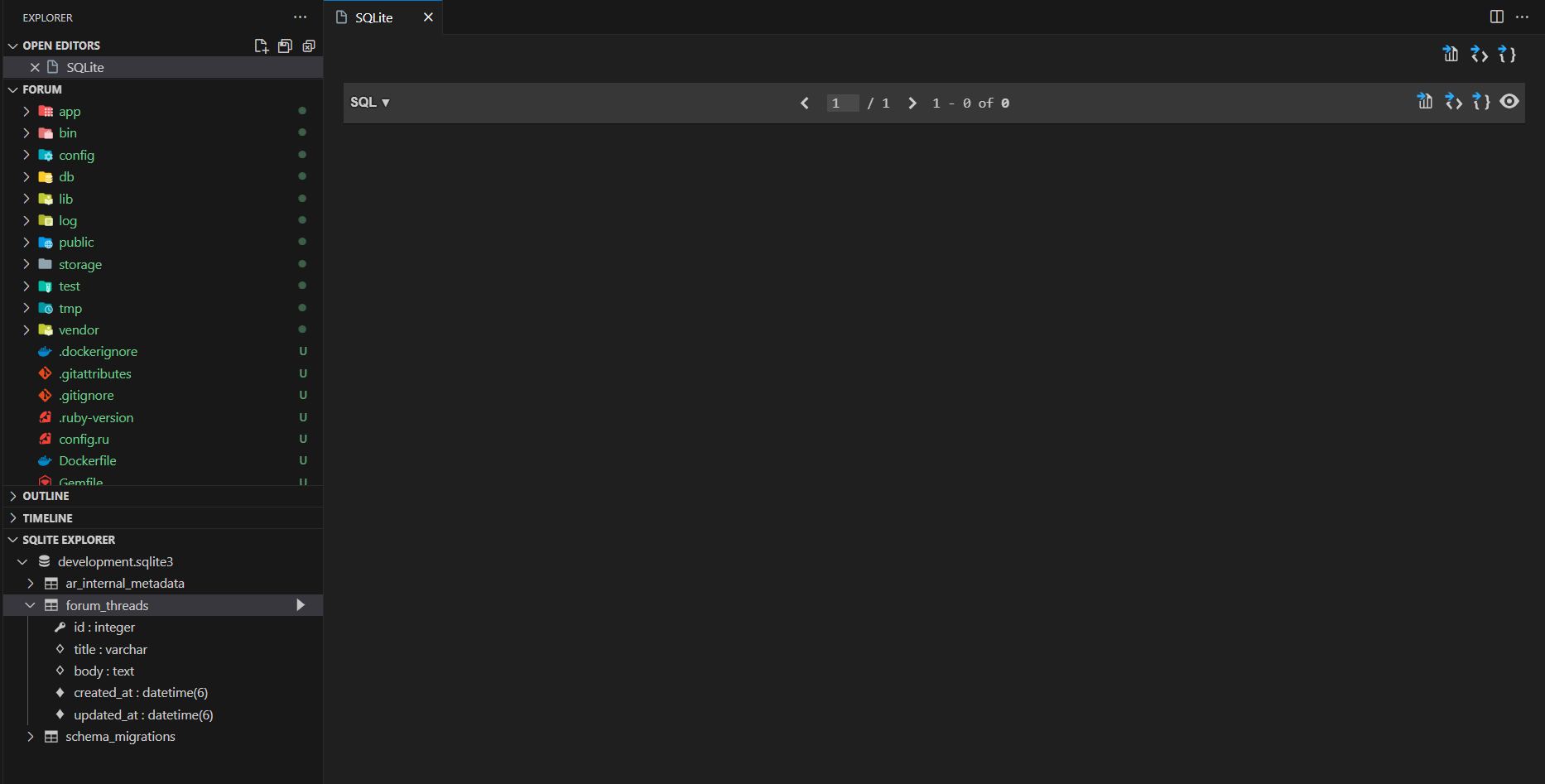 An empty database image on VS Code